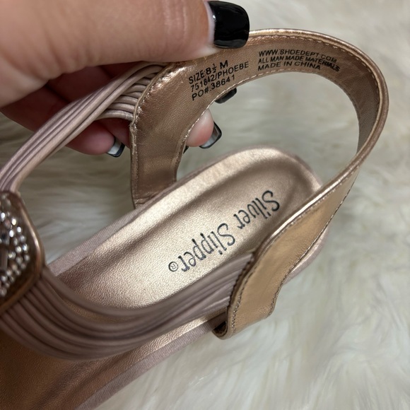 Silver Slipper Phoebe shoe - Picture 2 of 3